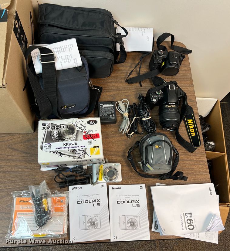 image for item KR9578 (3) digital cameras