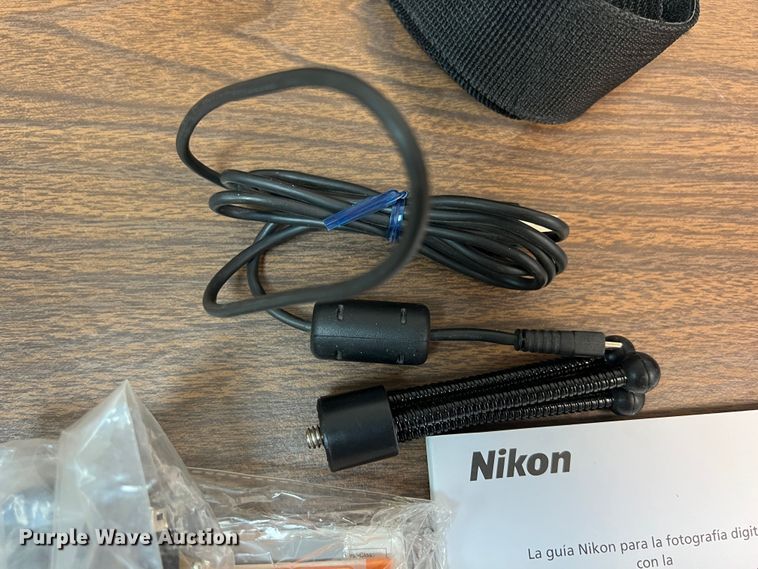 image for item KR9578 (3) digital cameras