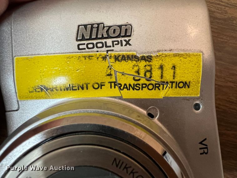 image for item KR9578 (3) digital cameras