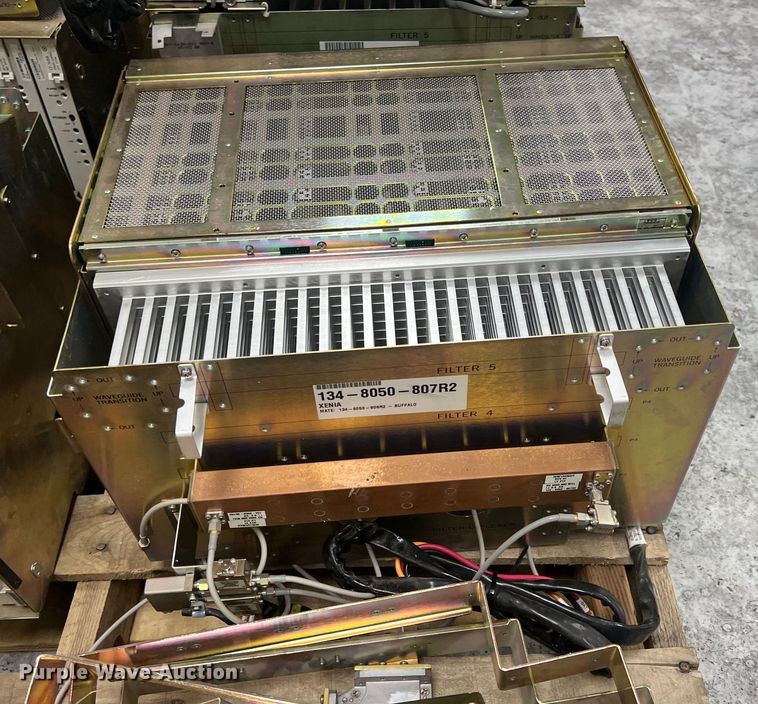 image for item KR9579 (13) Alcatel-Lucent MDR-8000 digital microwave radios