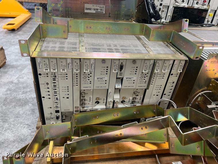 image for item KR9579 (13) Alcatel-Lucent MDR-8000 digital microwave radios