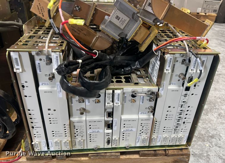 image for item KR9579 (13) Alcatel-Lucent MDR-8000 digital microwave radios