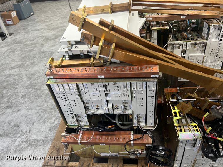 image for item KR9579 (13) Alcatel-Lucent MDR-8000 digital microwave radios