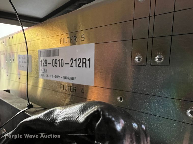 image for item KR9579 (13) Alcatel-Lucent MDR-8000 digital microwave radios