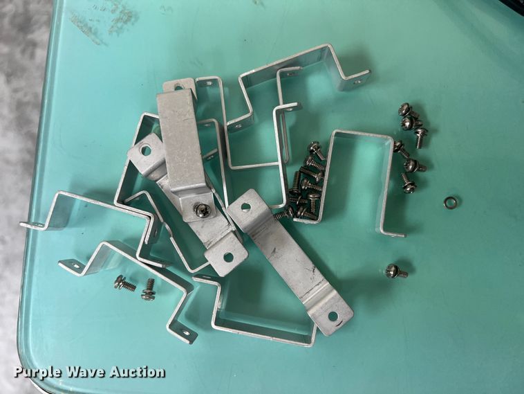 image for item KR9579 (13) Alcatel-Lucent MDR-8000 digital microwave radios