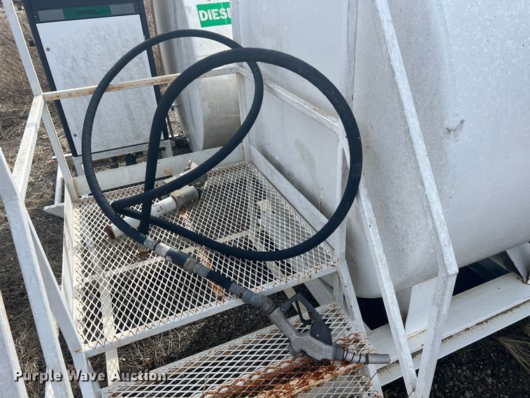 image for item KR9580 1994 A.M. Environmental  fuel tank