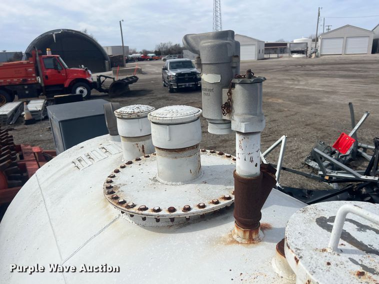 image for item KR9580 1994 A.M. Environmental  fuel tank