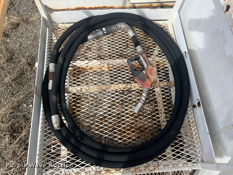 image for item KR9581 1993 Smith Tank Co. 1000  fuel tank