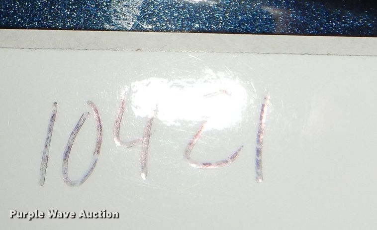 image for item KS9456 Approximately 940 pieces of epoxy coated re-bar