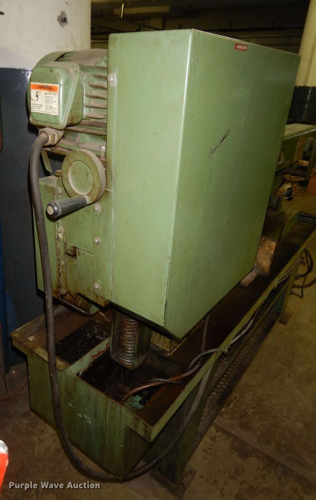 image for item KS9460 1986 Do All C916  metal bandsaw