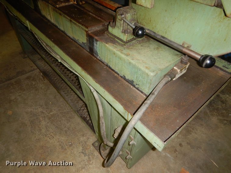image for item KS9460 1986 Do All C916  metal bandsaw