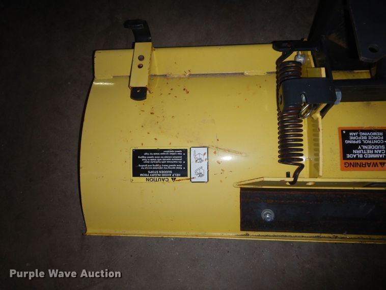 image for item KS9461 2007 John Deere X500  lawn mower