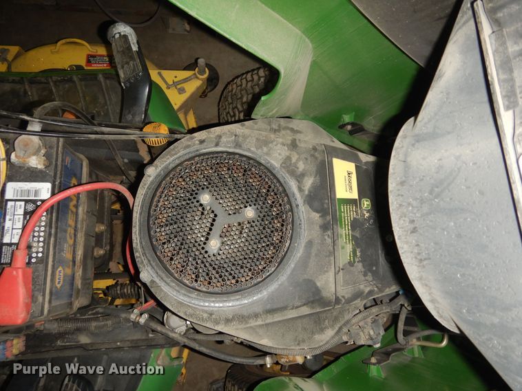 image for item KS9461 2007 John Deere X500  lawn mower