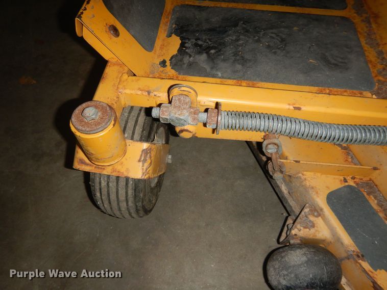 image for item KS9462 2007 Hustler FasTrak 927342  ZTR lawn mower