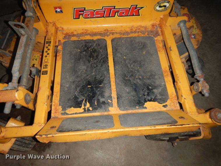 image for item KS9462 2007 Hustler FasTrak 927342  ZTR lawn mower