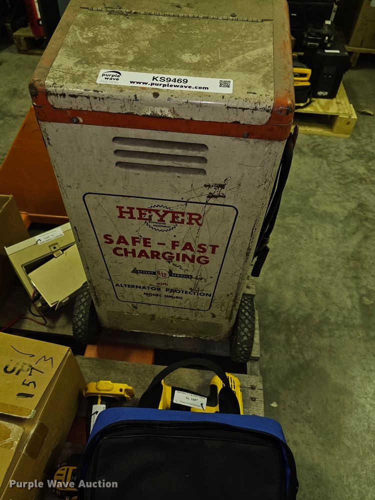 image for item KS9469 Office supplies and equipment