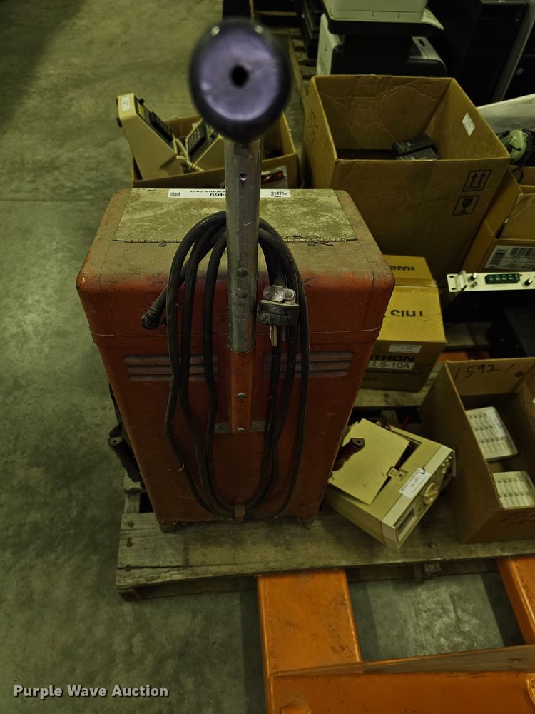 image for item KS9469 Office supplies and equipment