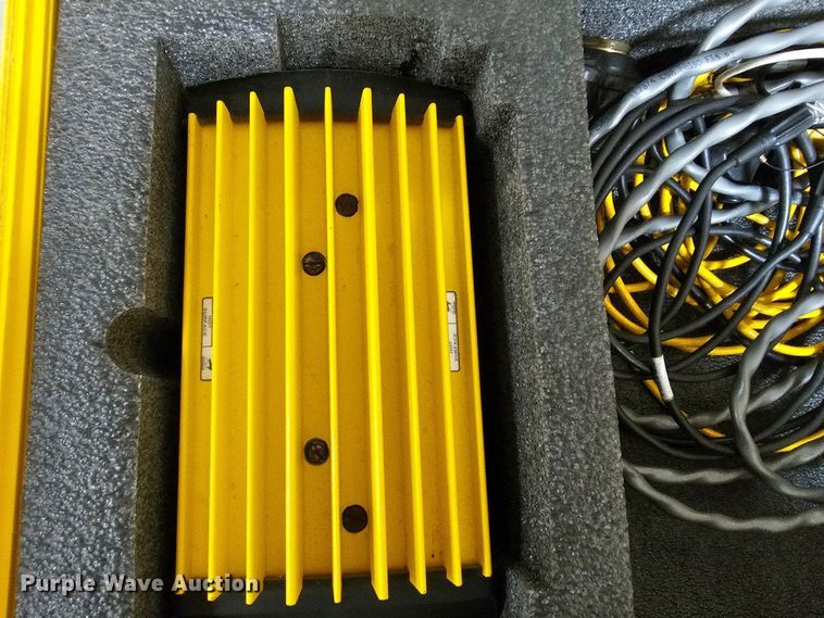 image for item KS9471 Trimble Trimark 3  GPS