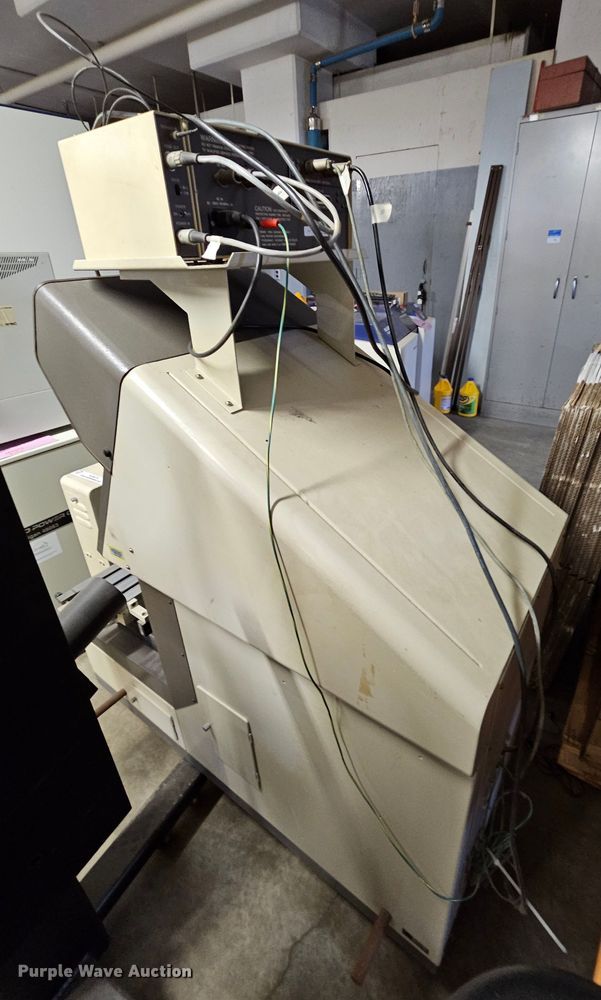 image for item KS9474 Mitutoyo PH353F  optical comparator