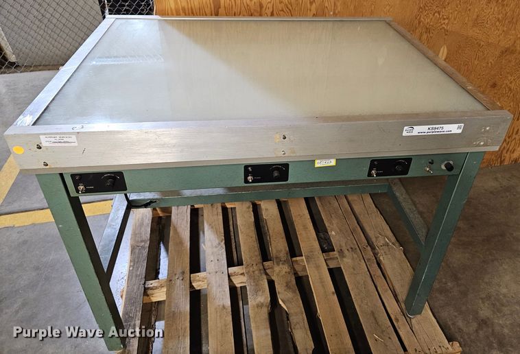image for item KS9475 Richards GFL-3040  light table