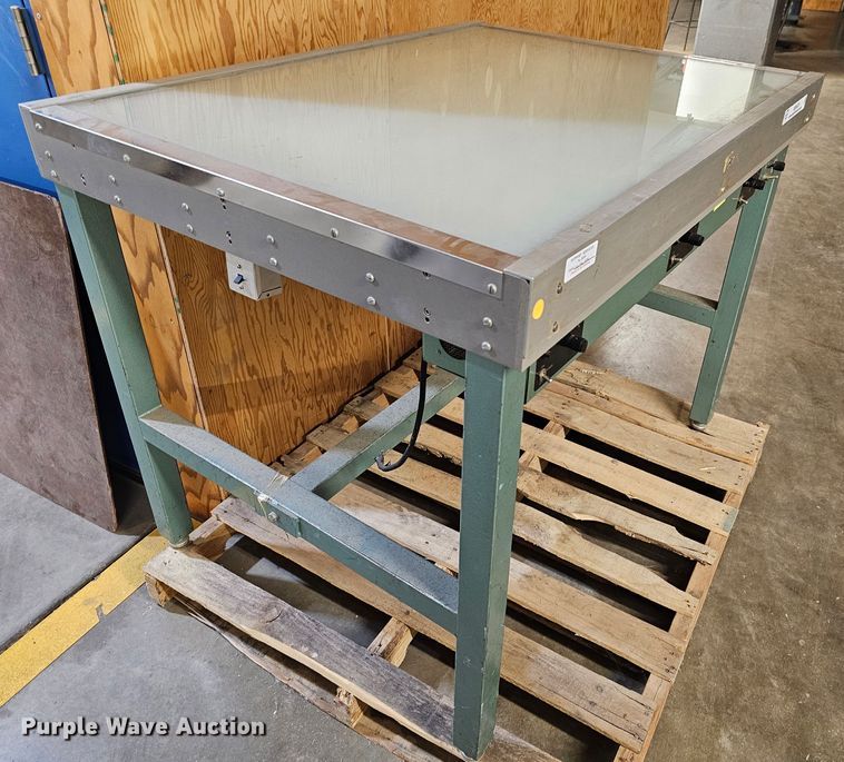 image for item KS9475 Richards GFL-3040  light table