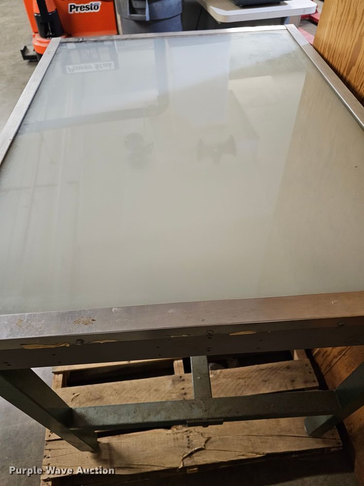 image for item KS9475 Richards GFL-3040  light table