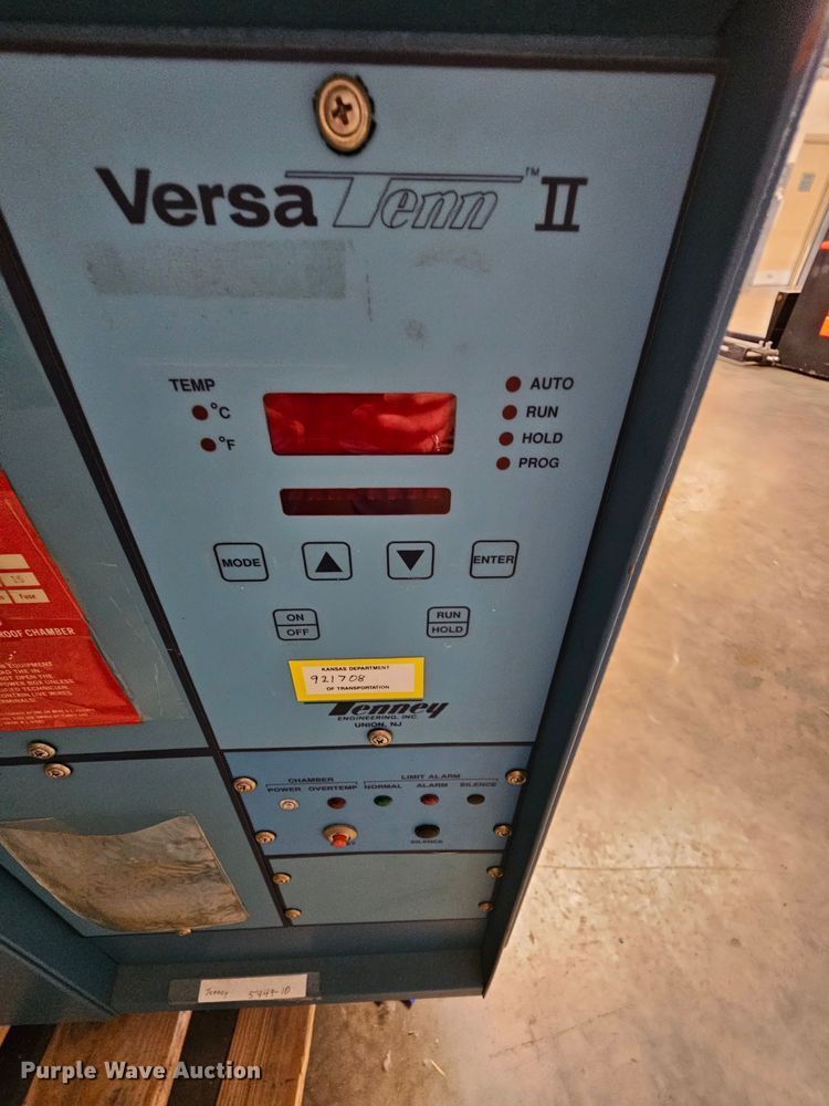 image for item KS9477 Tenny THJR  environmental chamber