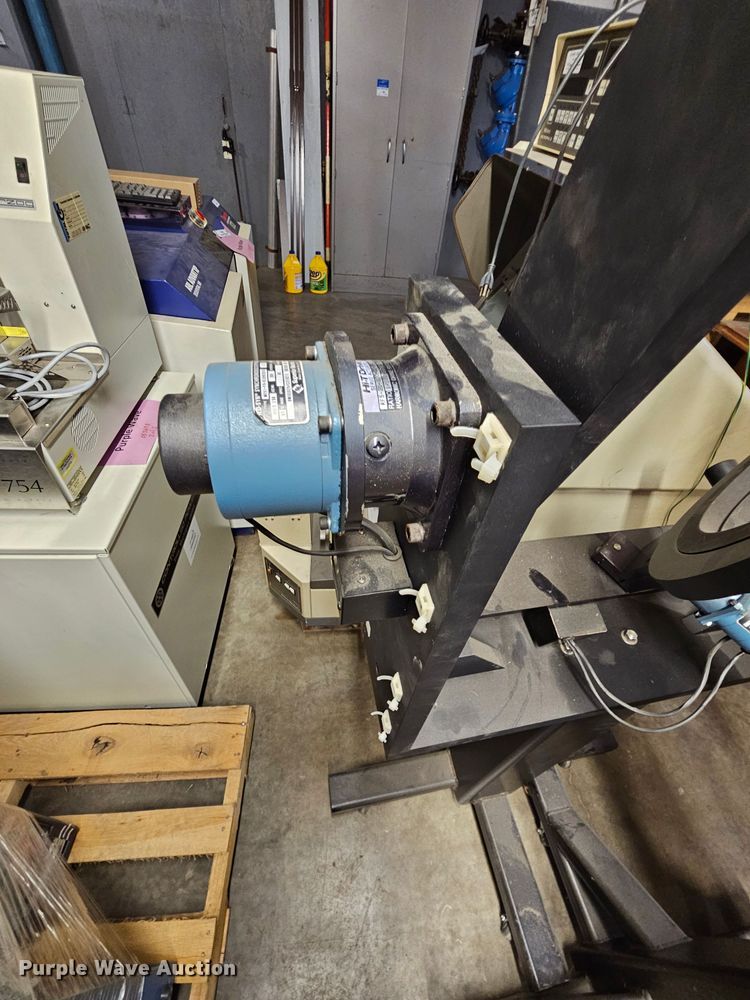 image for item KS9482 Road Vista 940D  photometric range system