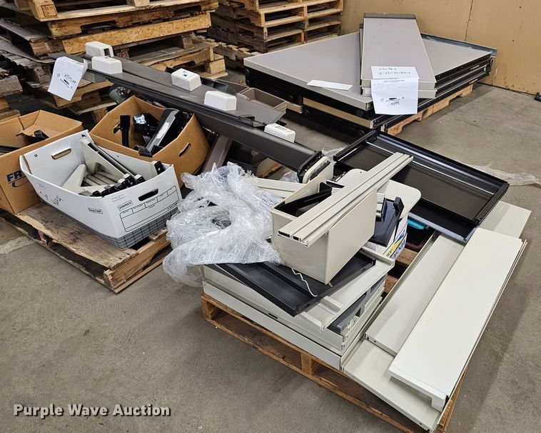 image for item KS9499 (157) pieces of Herman Miller furniture