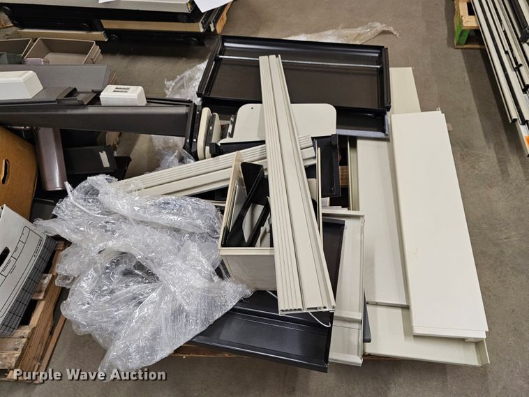 image for item KS9499 (157) pieces of Herman Miller furniture