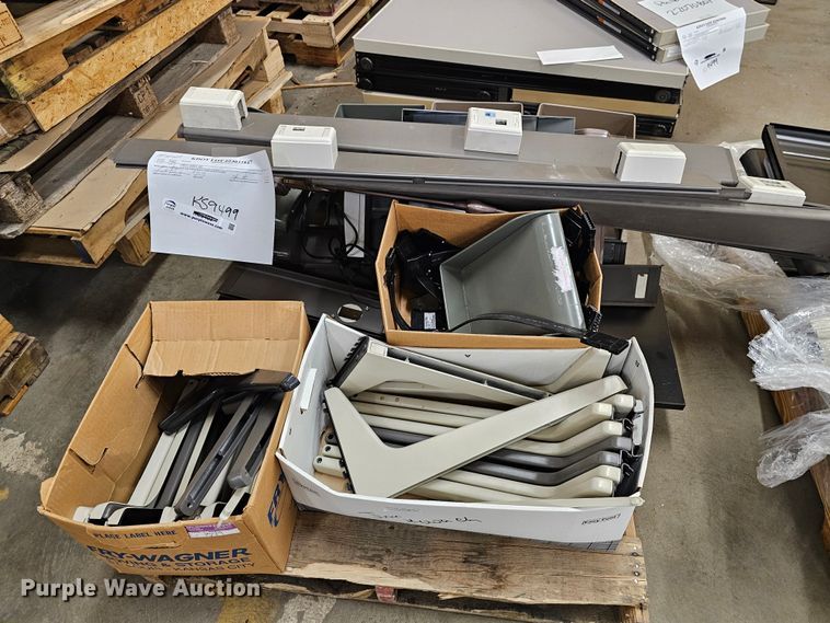 image for item KS9499 (157) pieces of Herman Miller furniture