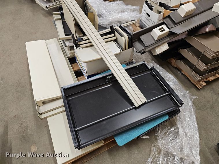 image for item KS9499 (157) pieces of Herman Miller furniture