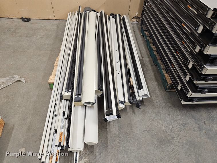 image for item KS9499 (157) pieces of Herman Miller furniture