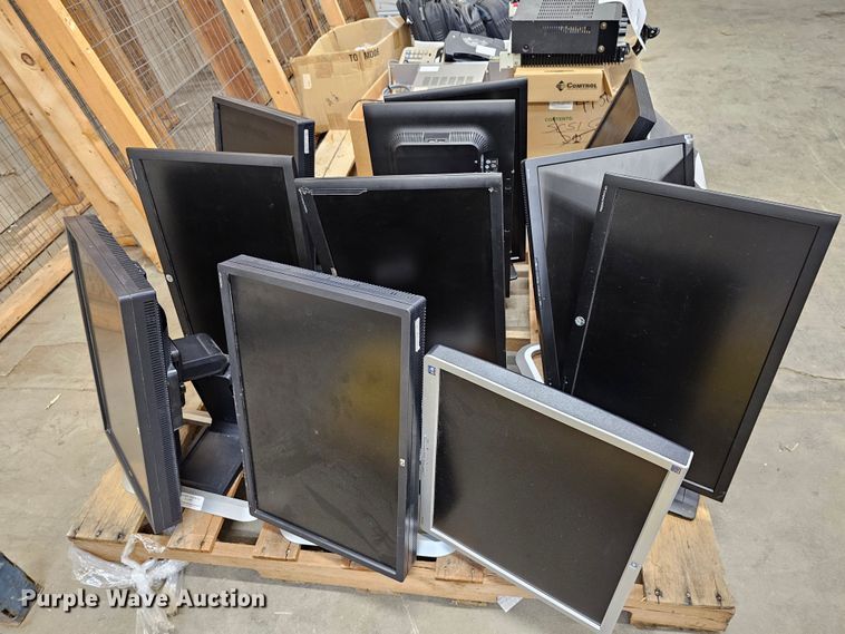 image for item KS9518 (12) HP monitors