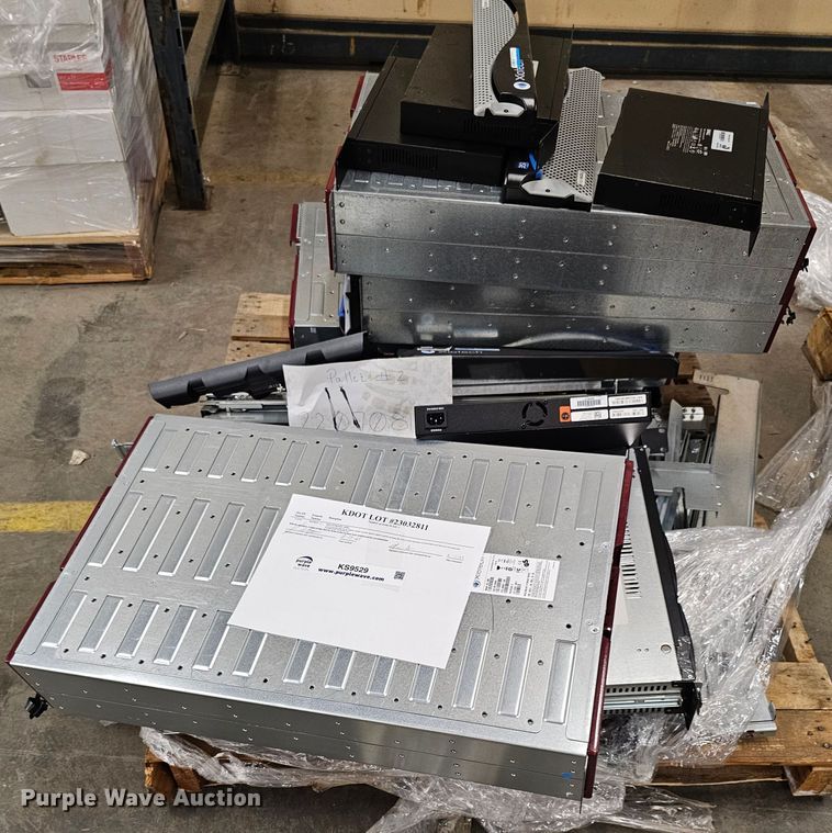 image for item KS9529 (12) SAN storage units