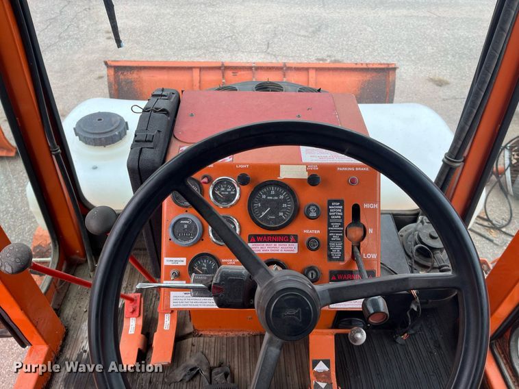 image for item LD9691 2006 Broce RJ-350  broom