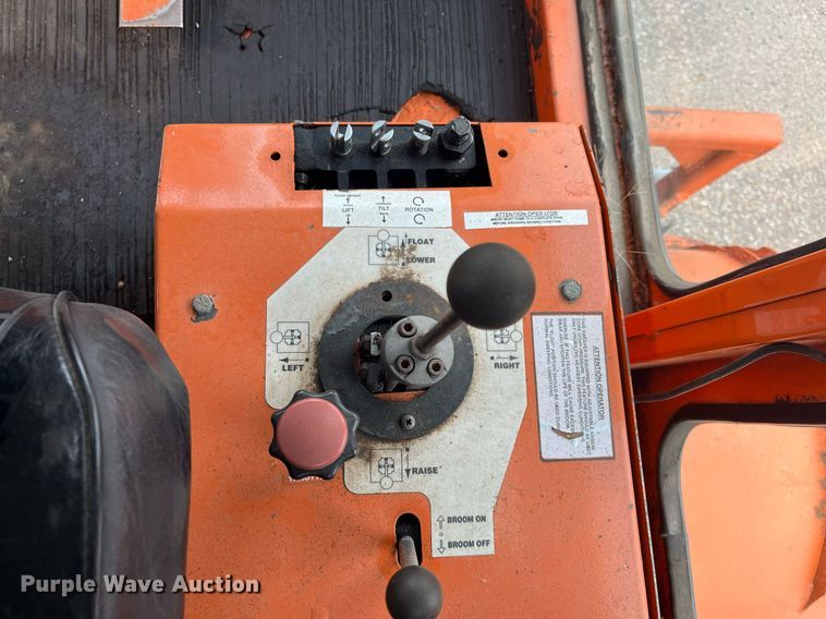 image for item LD9691 2006 Broce RJ-350  broom