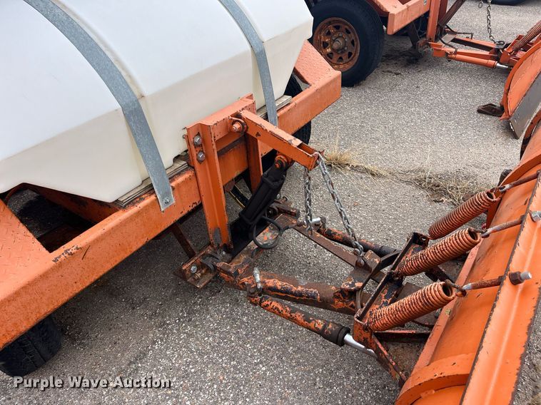 image for item LD9691 2006 Broce RJ-350  broom