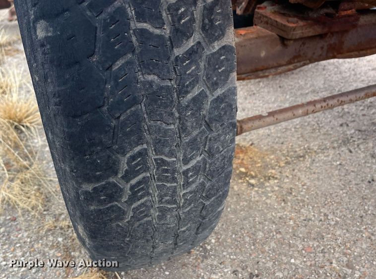 image for item LD9691 2006 Broce RJ-350  broom