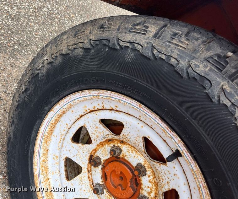 image for item LD9691 2006 Broce RJ-350  broom