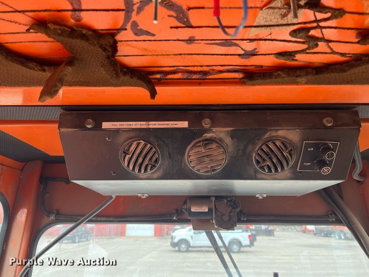 image for item LD9692 2006 Broce RJ-350  broom