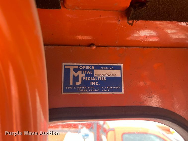 image for item LD9692 2006 Broce RJ-350  broom