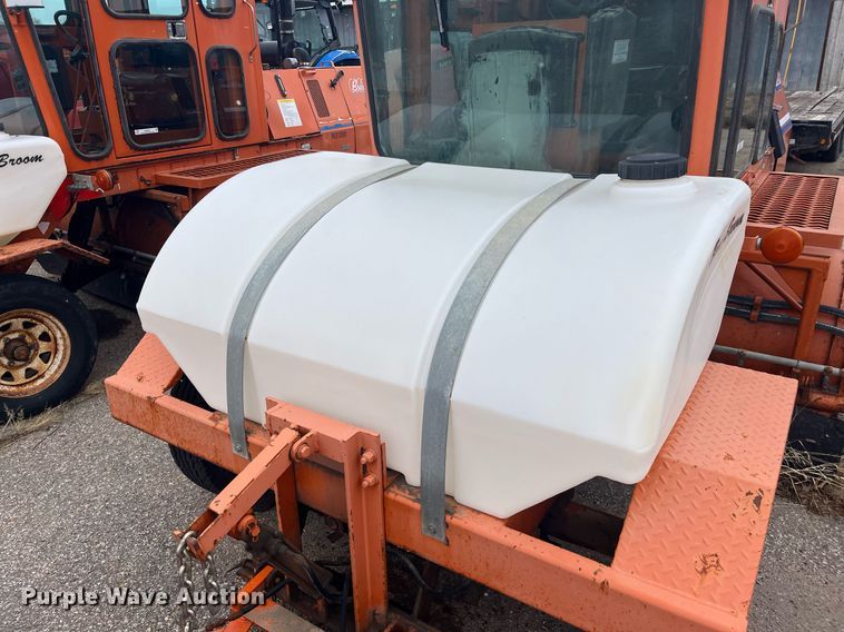 image for item LD9692 2006 Broce RJ-350  broom