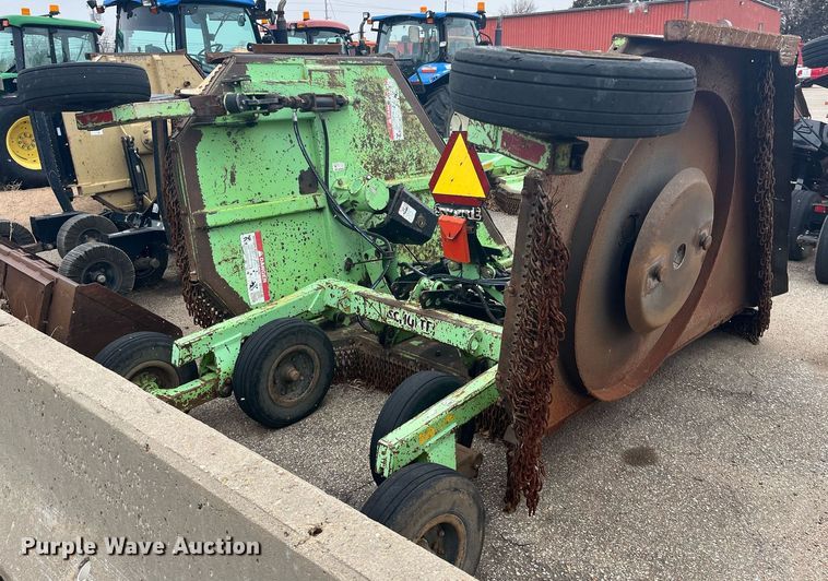 image for item LD9696 2001 Schulte XH1500  batwing rotary mower