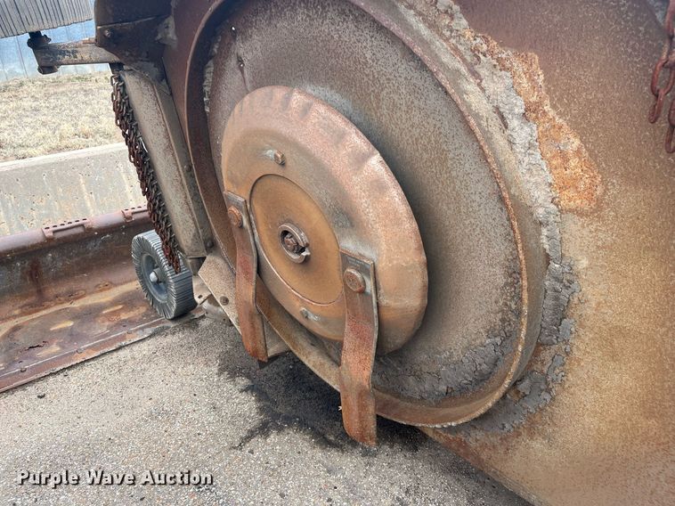 image for item LD9698 2007 Land Pride RCB6015  batwing rotary mower