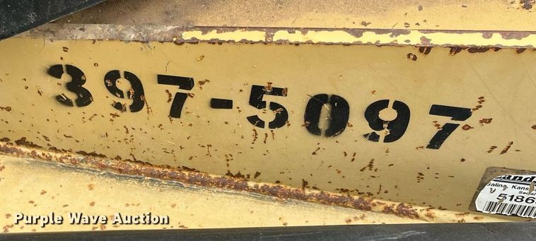 image for item LD9698 2007 Land Pride RCB6015  batwing rotary mower