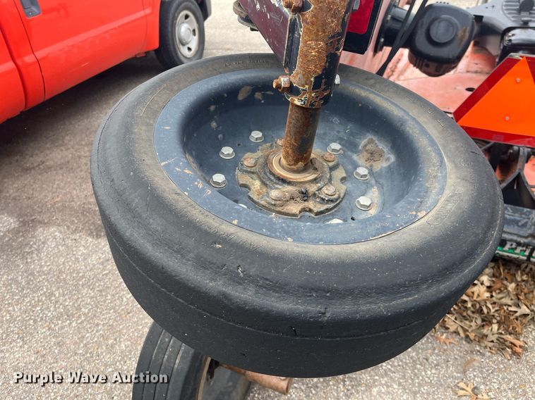 image for item LD9699 2012 Land Pride RCB6615  batwing rotary mower