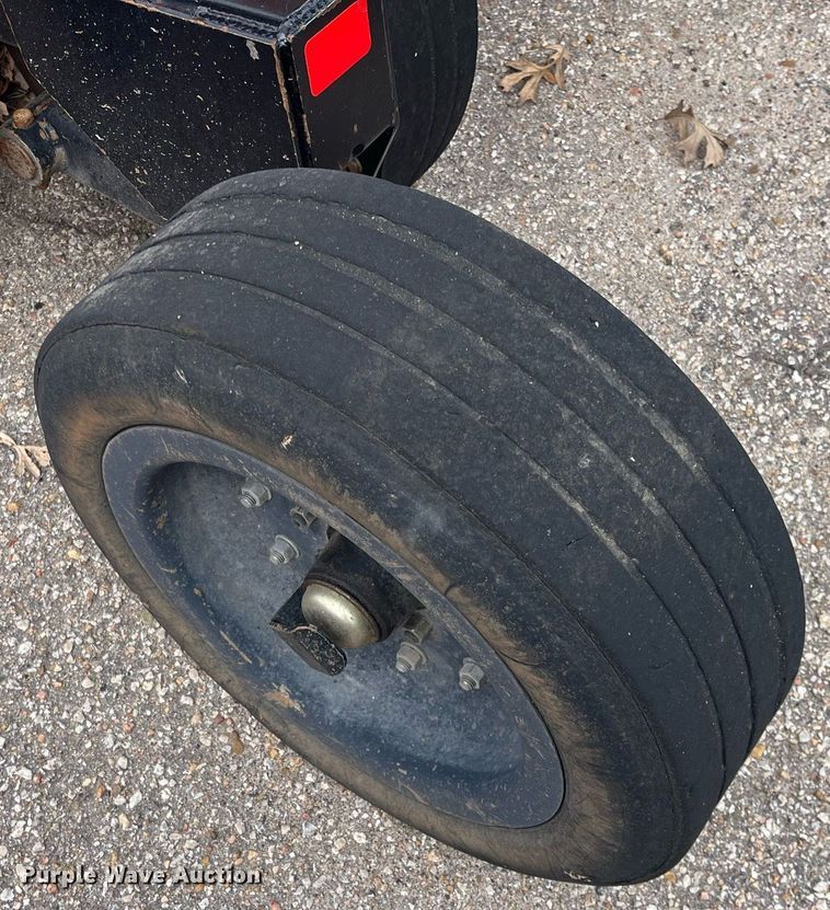 image for item LD9699 2012 Land Pride RCB6615  batwing rotary mower