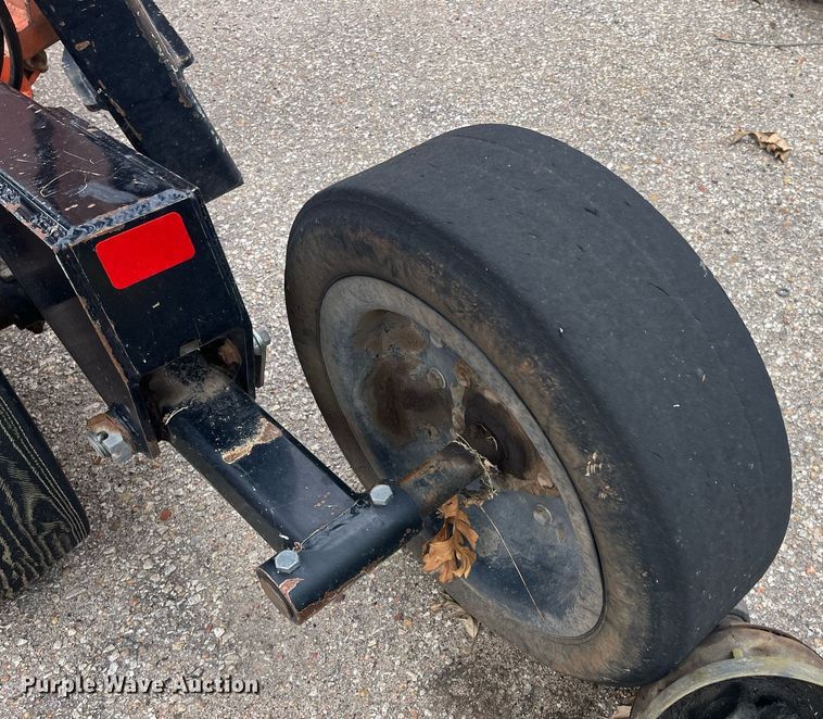 image for item LD9699 2012 Land Pride RCB6615  batwing rotary mower