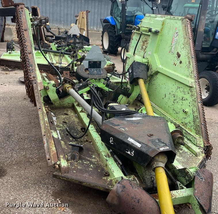 image for item LD9700 2001 Schulte XH1500  batwing rotary mower